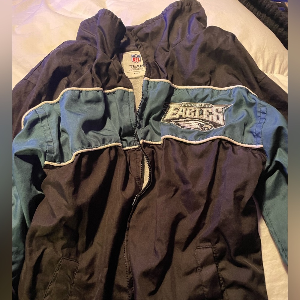 Philadelphia Eagles boys Jacket  Size 6/7